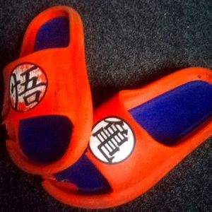 Goku slides
